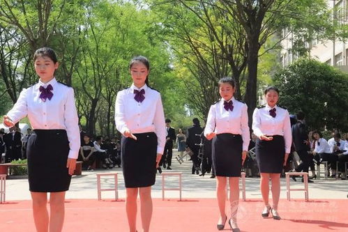 禮行軌交，儀展芳華——記西安鐵道技師學(xué)院交通乘務(wù)系首屆服務(wù)禮儀大賽